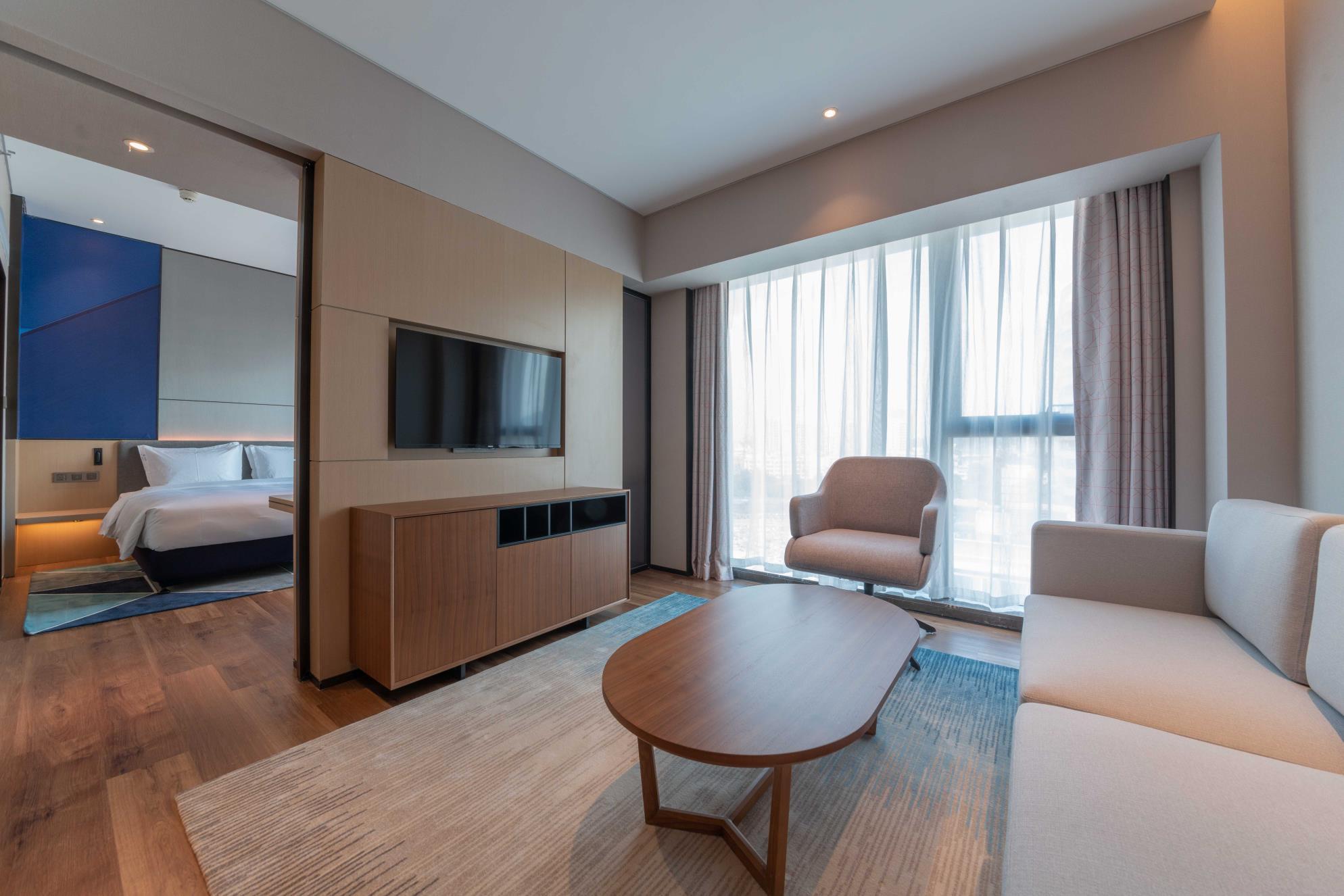 Holiday Inn Express Shenzhen Longhua By Ihg Exteriör bild