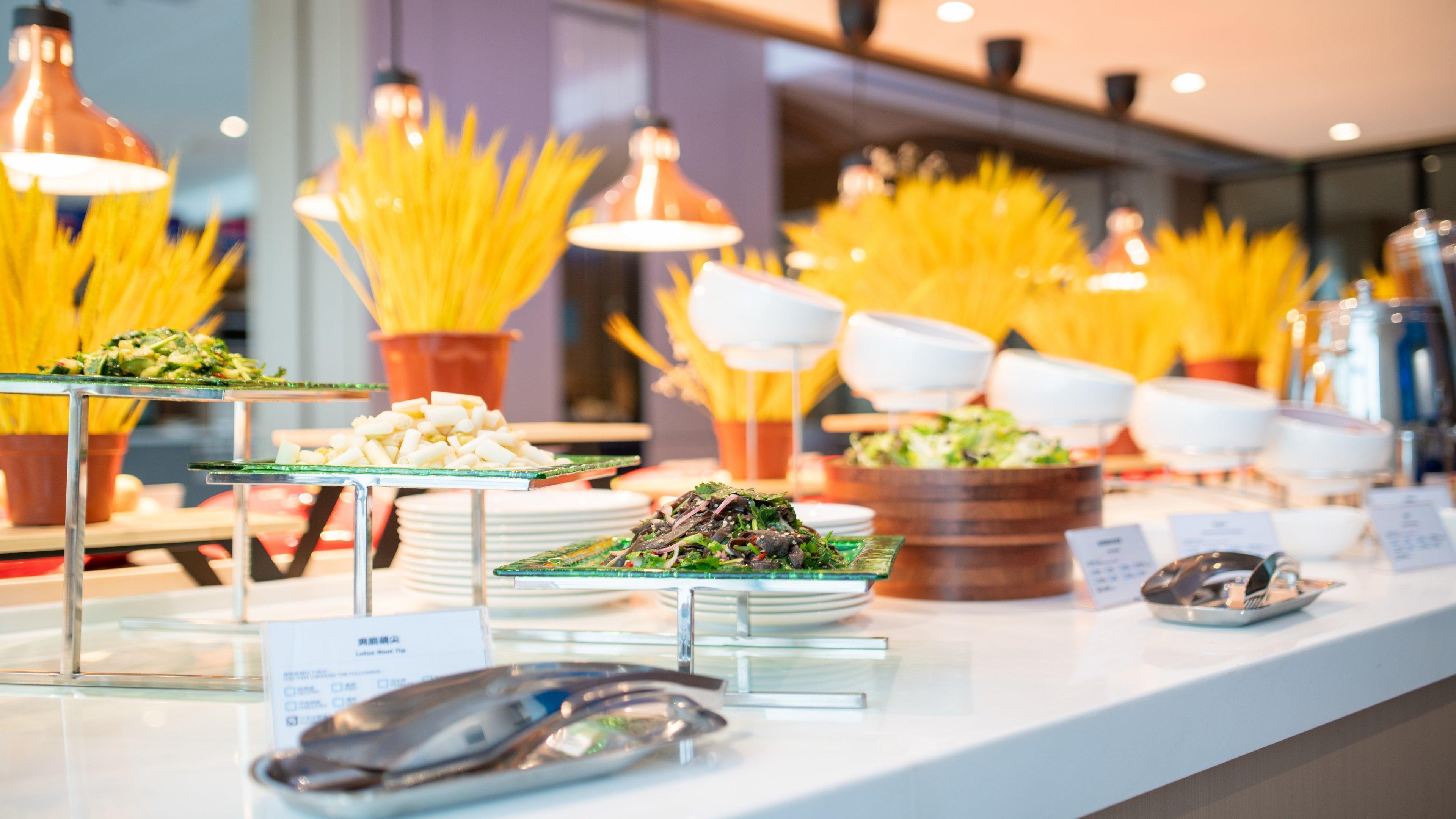 Holiday Inn Express Shenzhen Longhua By Ihg Exteriör bild