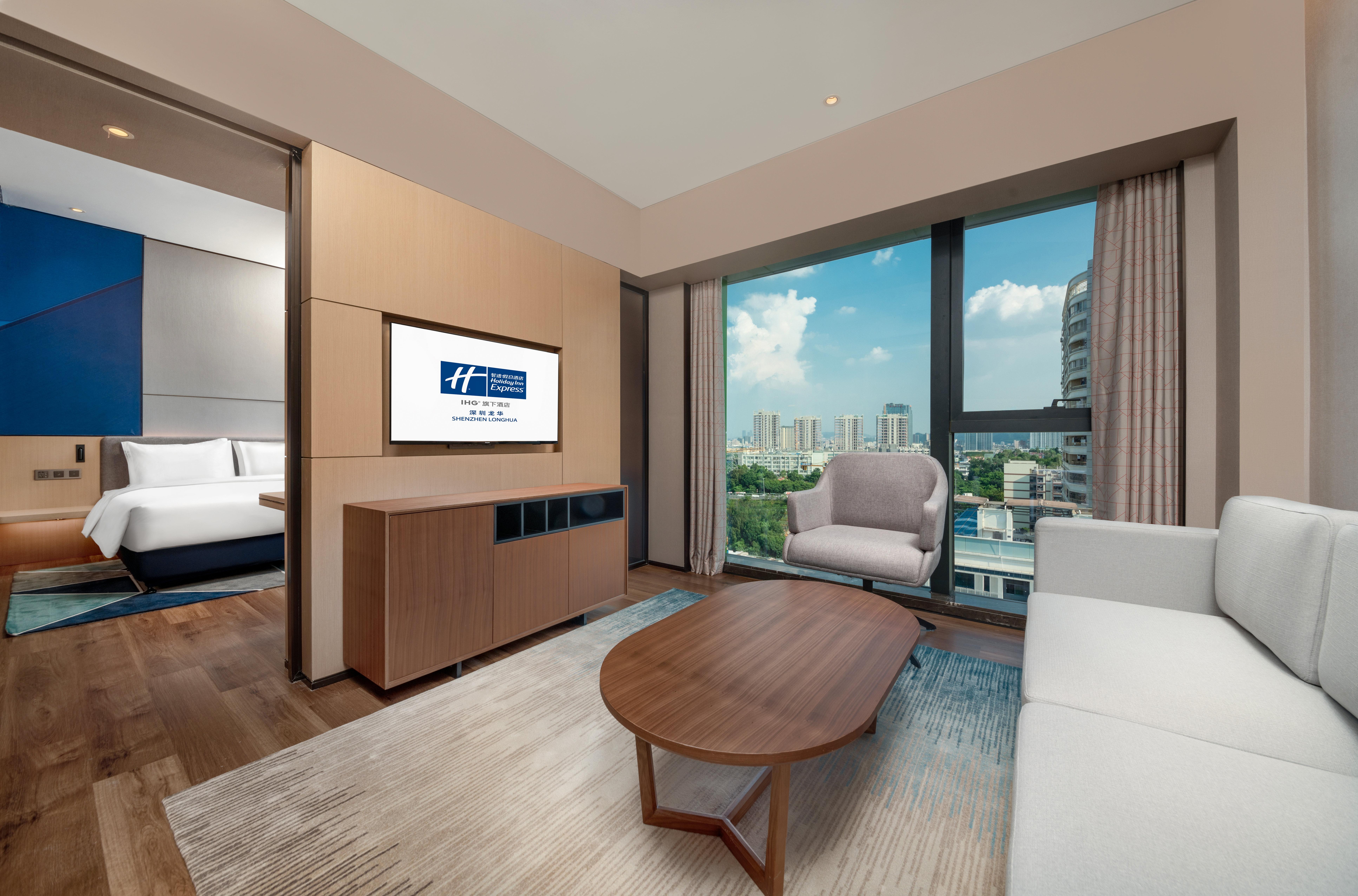 Holiday Inn Express Shenzhen Longhua By Ihg Exteriör bild