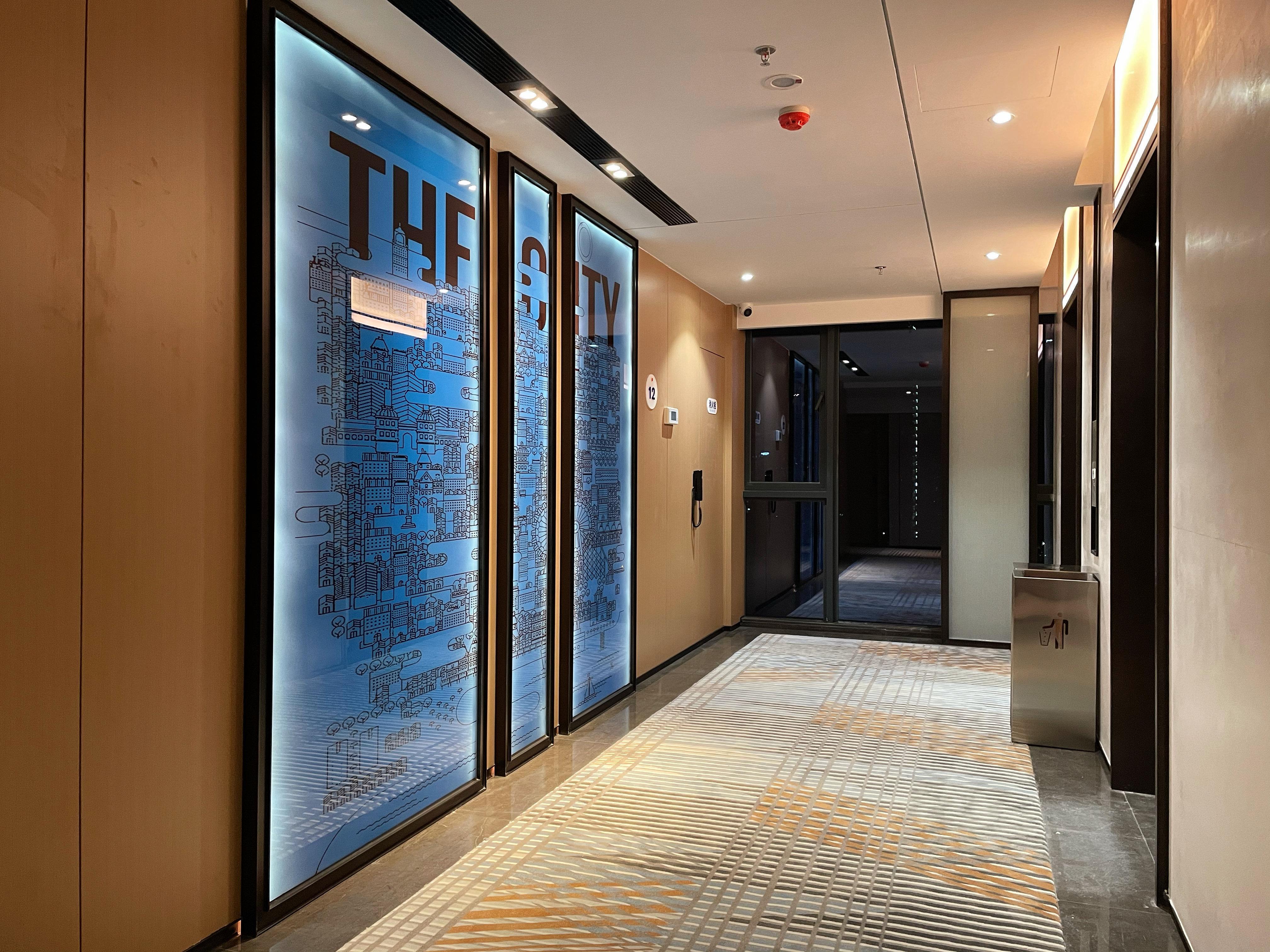 Holiday Inn Express Shenzhen Longhua By Ihg Exteriör bild