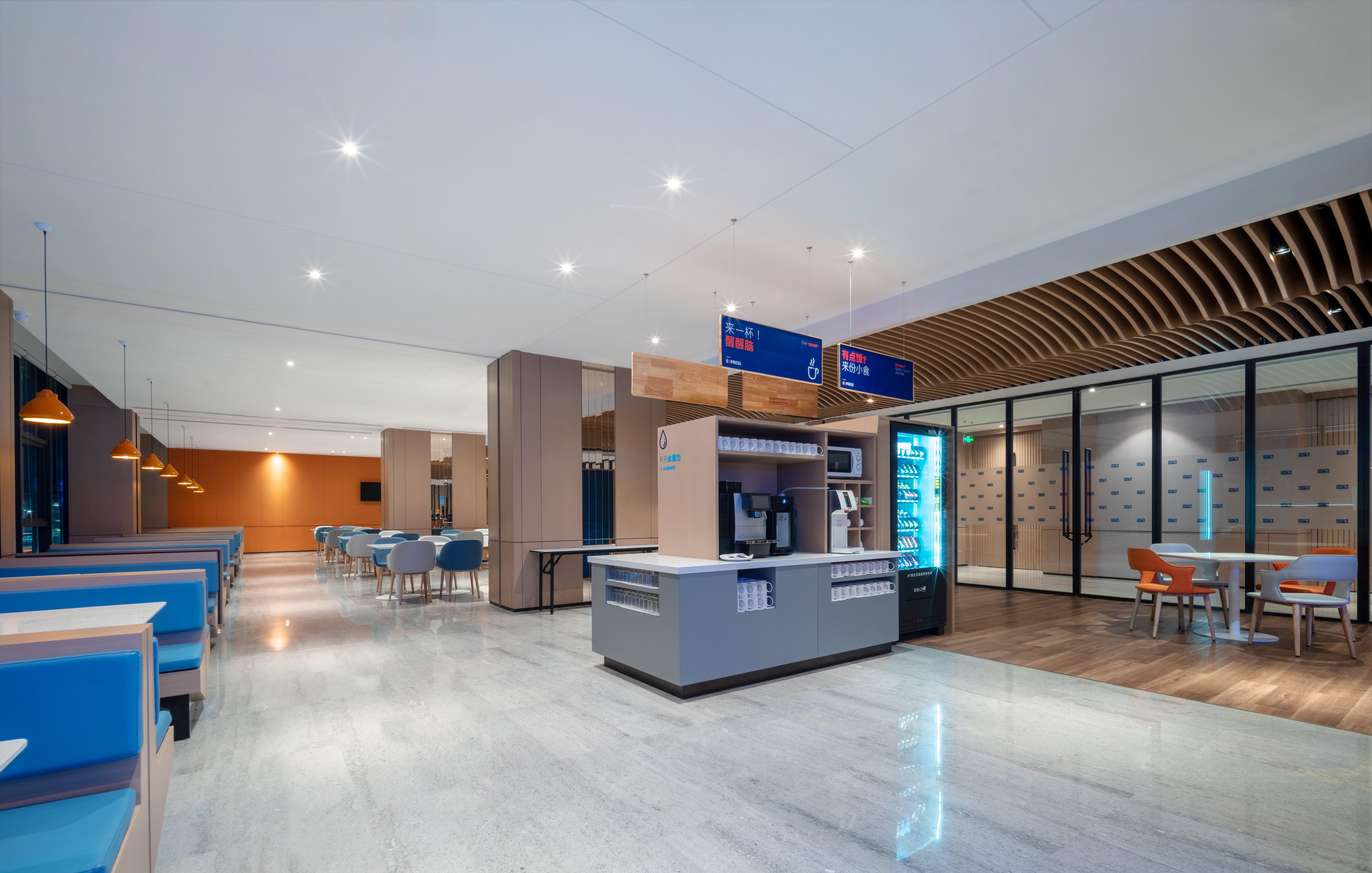 Holiday Inn Express Shenzhen Longhua By Ihg Exteriör bild