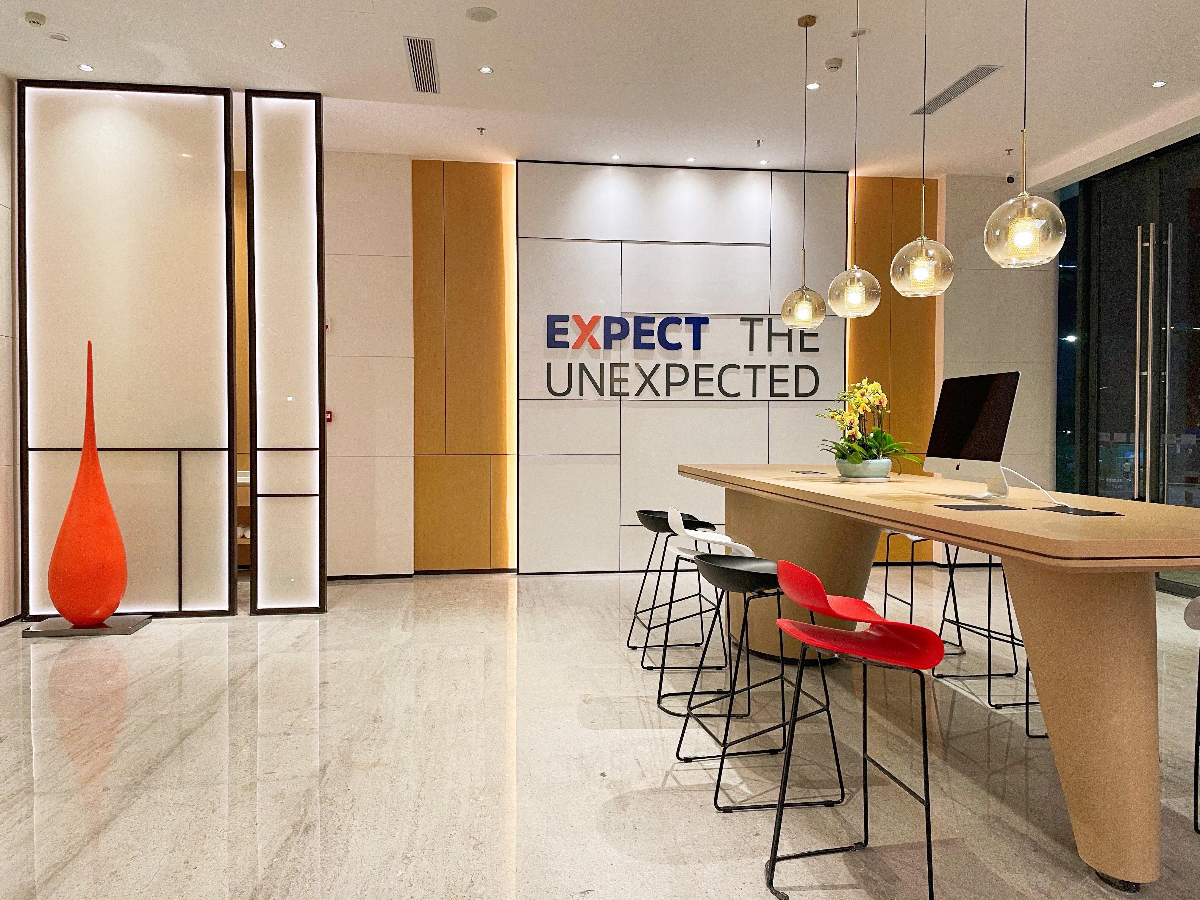 Holiday Inn Express Shenzhen Longhua By Ihg Exteriör bild